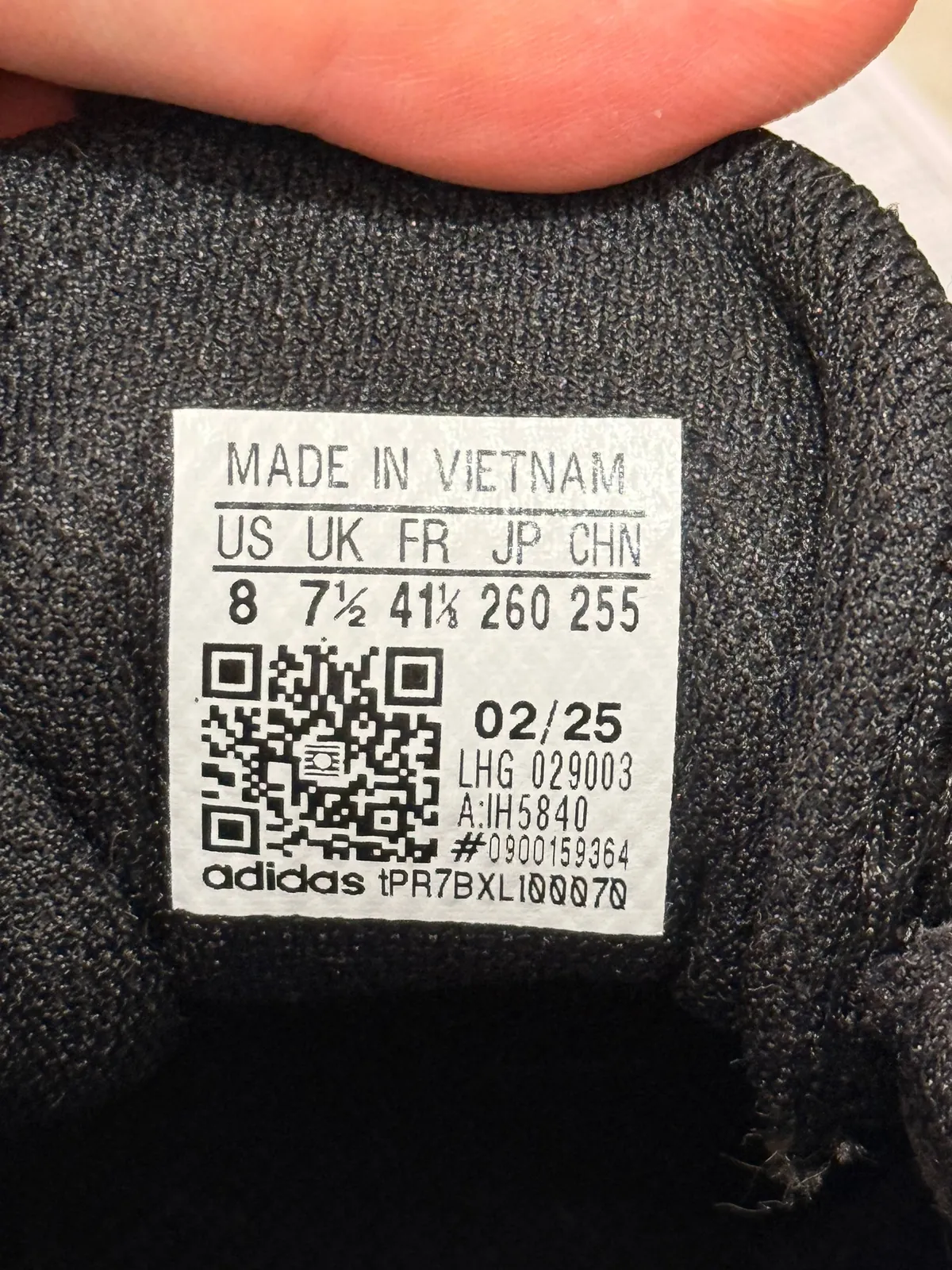 Кроссовки Adidas Subzone 3