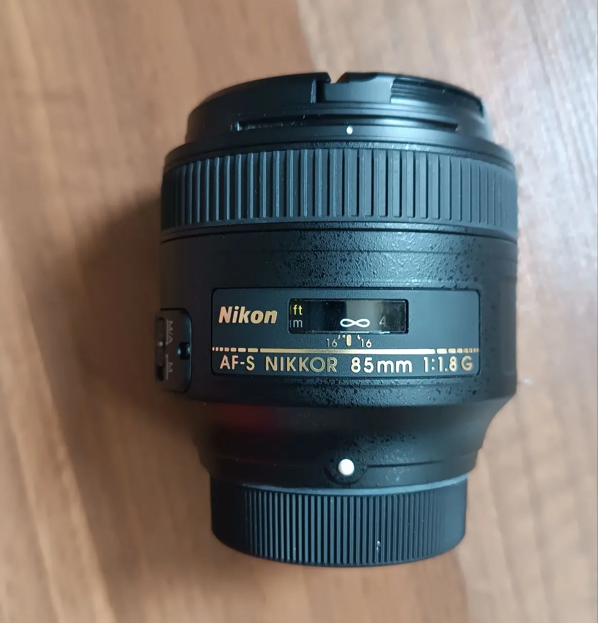 Объектив Nikon AF-S NIKKOR 85mm f/1.8G 1