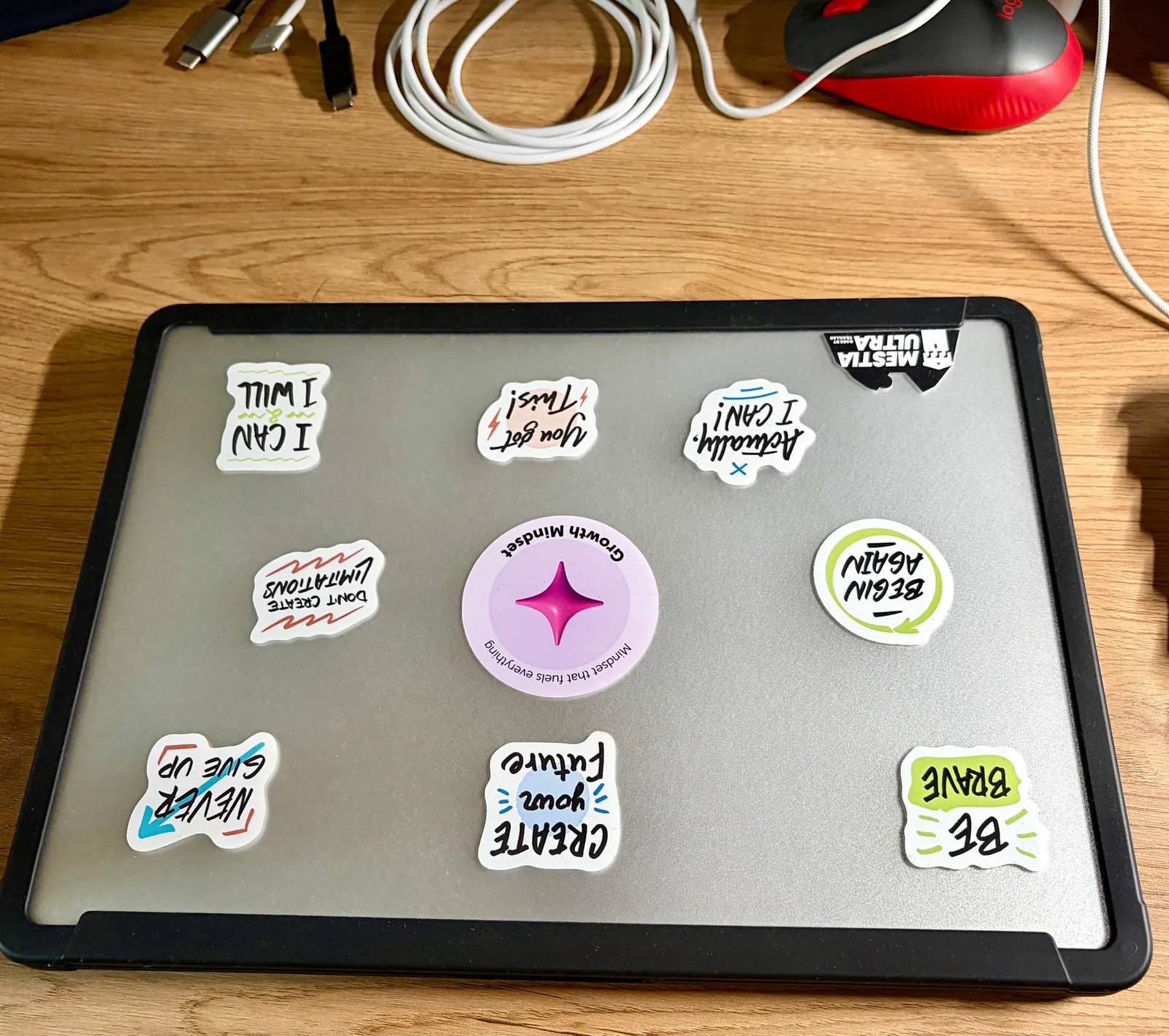 MacBook Air 13 M3 16 ГБ 256 ГБ 1