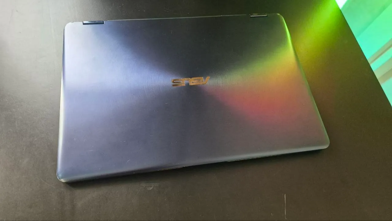 Ультрабук Asus Zenbook Intel Core i7-8550U 16GB/512GB 1