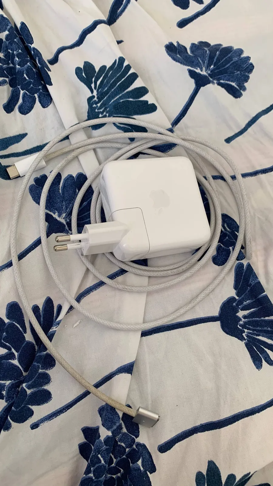 MacBook Pro 14 M5 (2025) 512GB/16GB 10