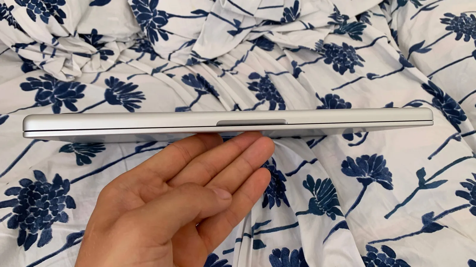 MacBook Pro 14 M5 (2025) 512GB/16GB 6