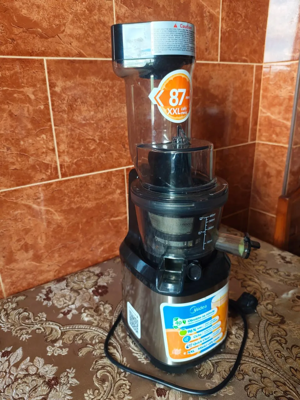Шнековая соковыжималка Midea MJ-JS2007AW1 4