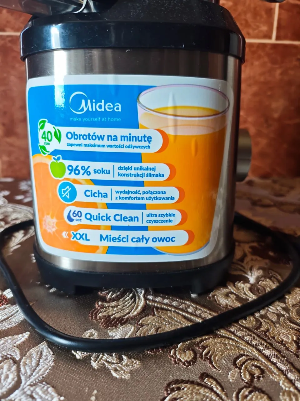 Шнековая соковыжималка Midea MJ-JS2007AW1 3