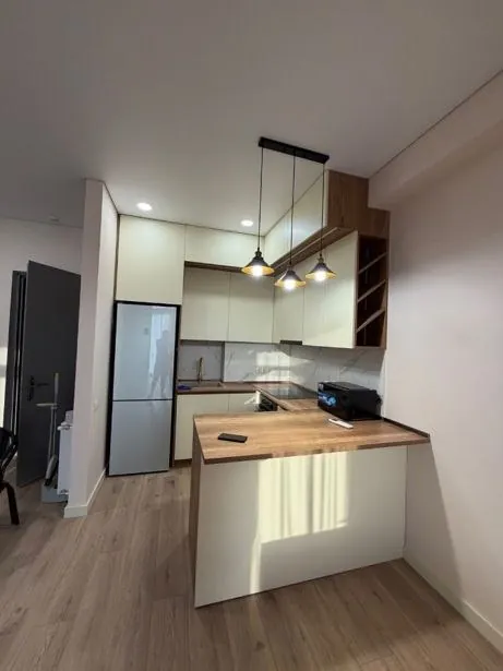 Квартира 60 м² с 2 комнатами в Чугурети 2