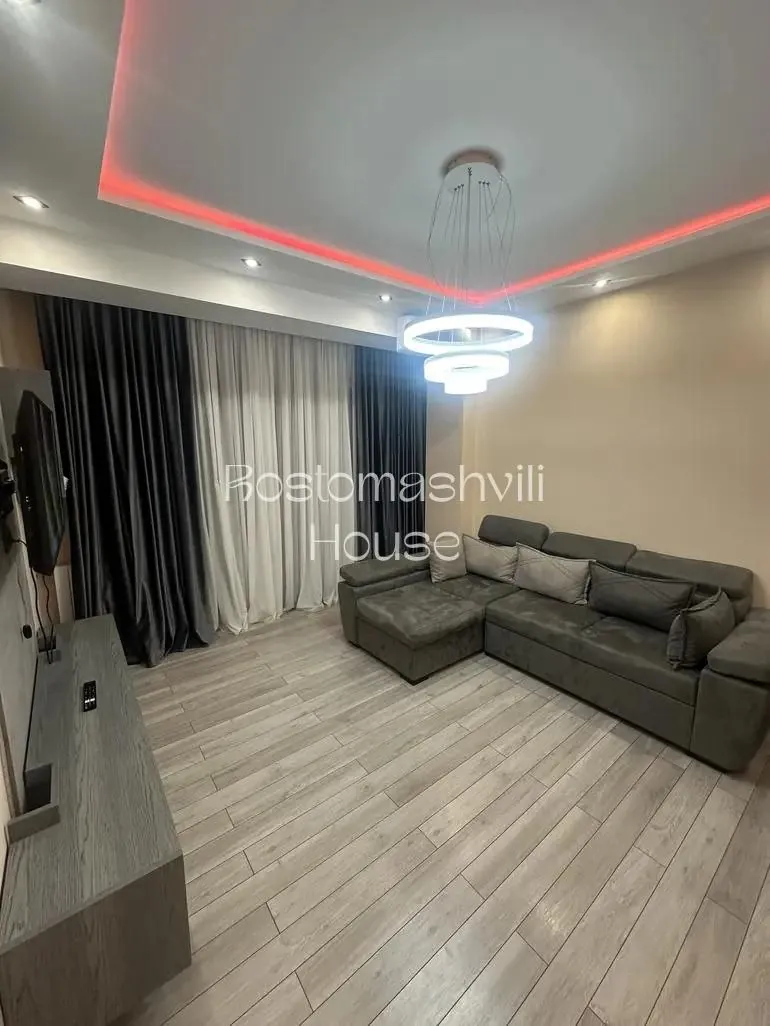 Квартира 55 м² с 2 комнатами в Сабуртало 2