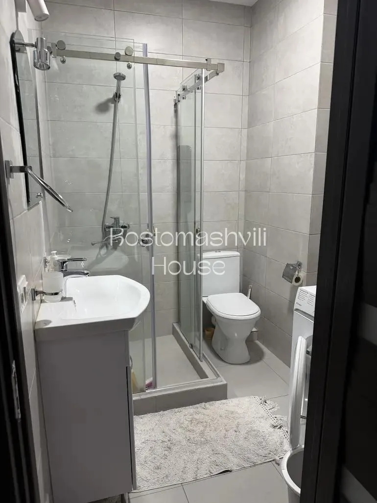 Квартира 55 м² с 2 комнатами в Надзаладеви 6