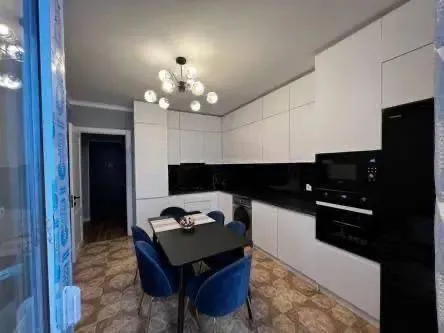 Квартира 70 м² с 2 комнатами в Исани 3