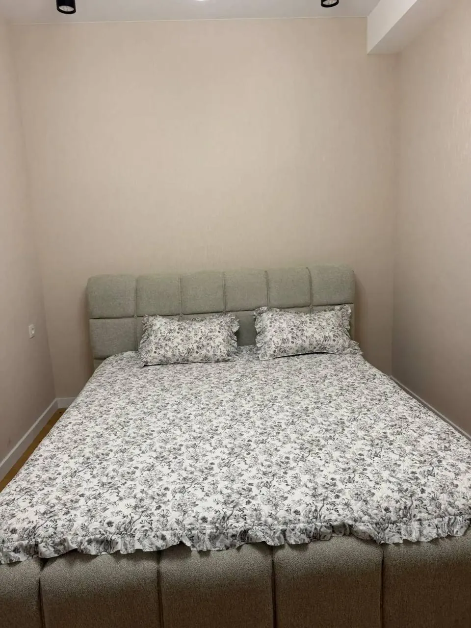 Квартира 58 м² с 2 комнатами в Сабуртало 5