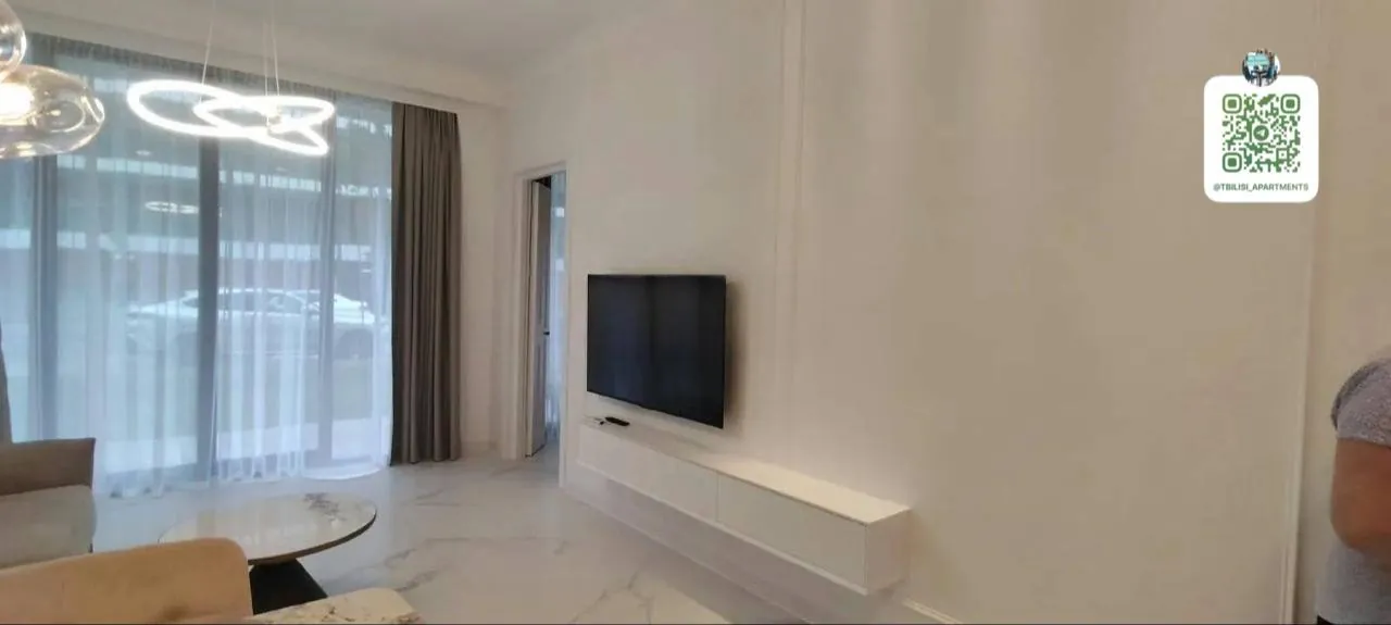 Квартира 61 м² с 2 комнатами в Крцаниси 7
