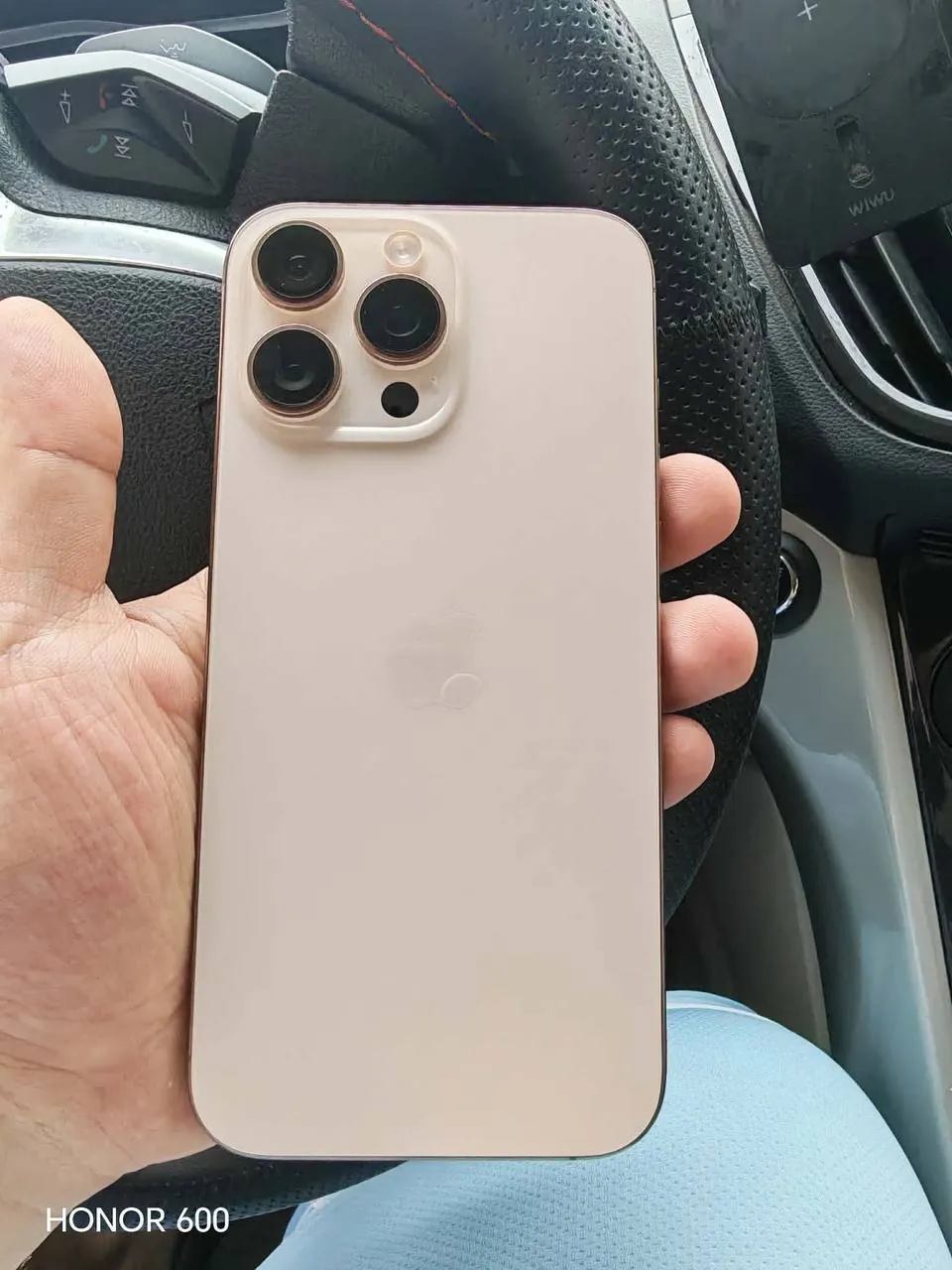IPhone 16 Pro Max Desert с коробкой 1
