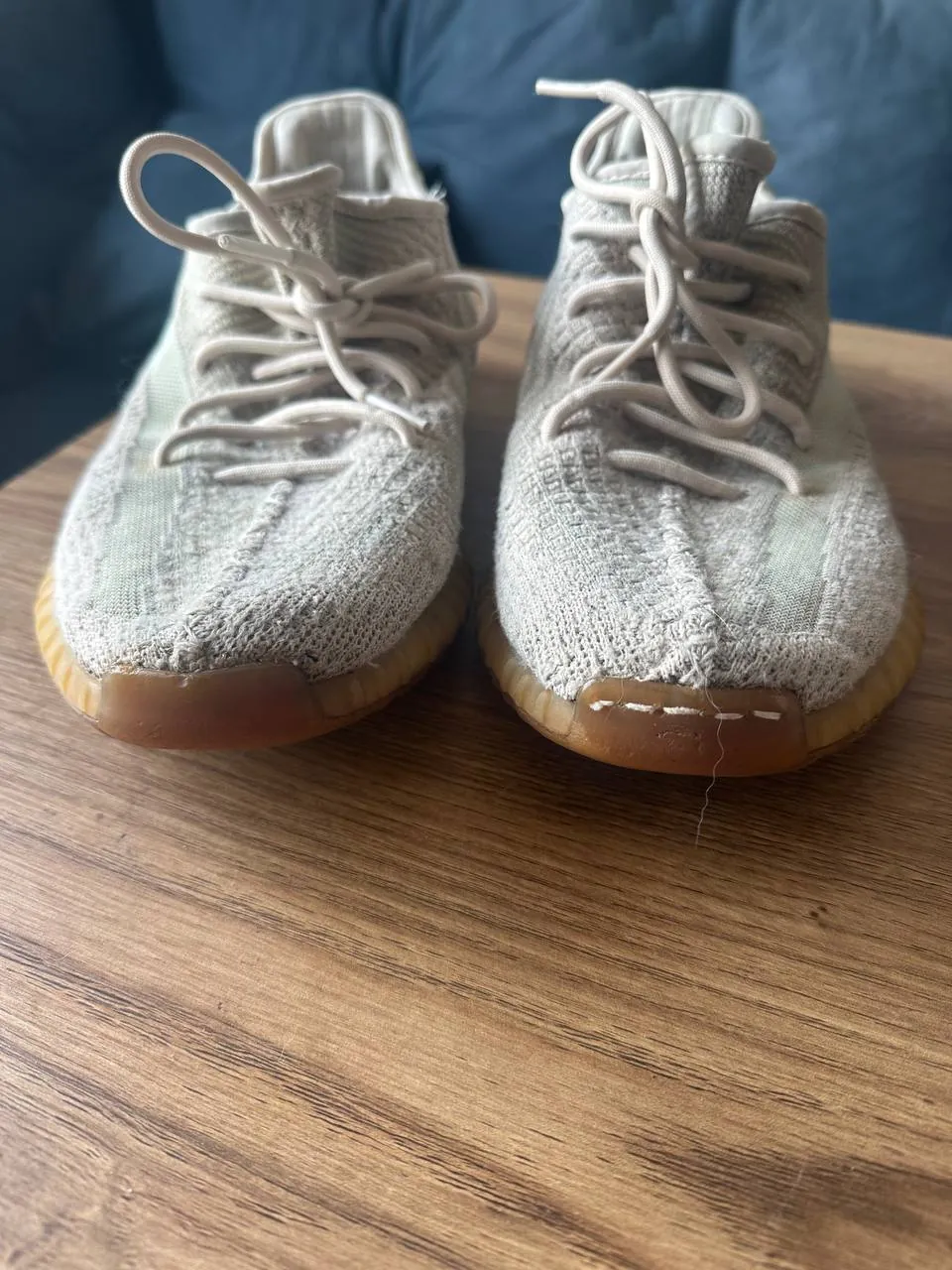 Кроссовки Li-Ning и Adidas Yeezy 350 9