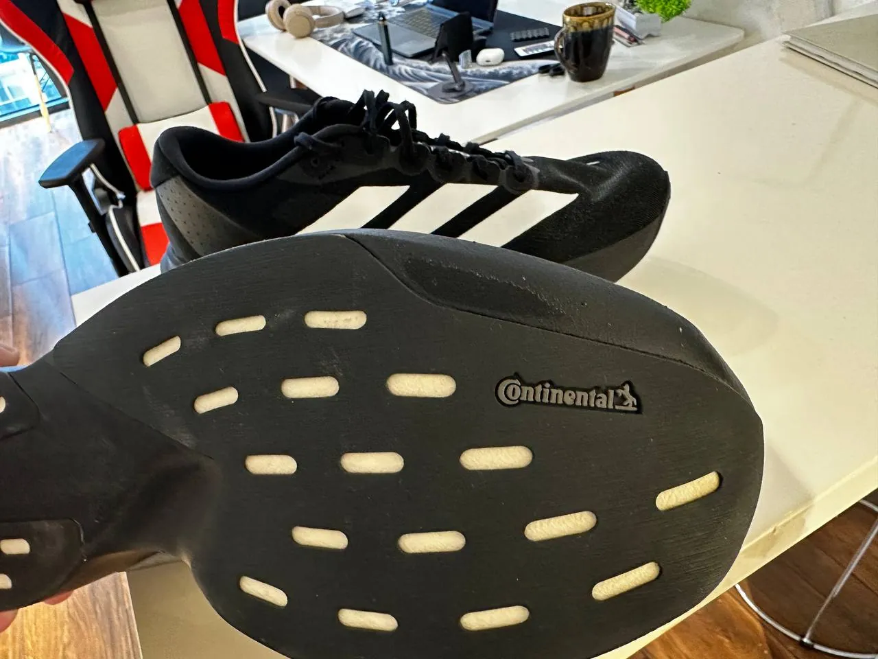 Кроссовки Adidas беговые почти новые 2