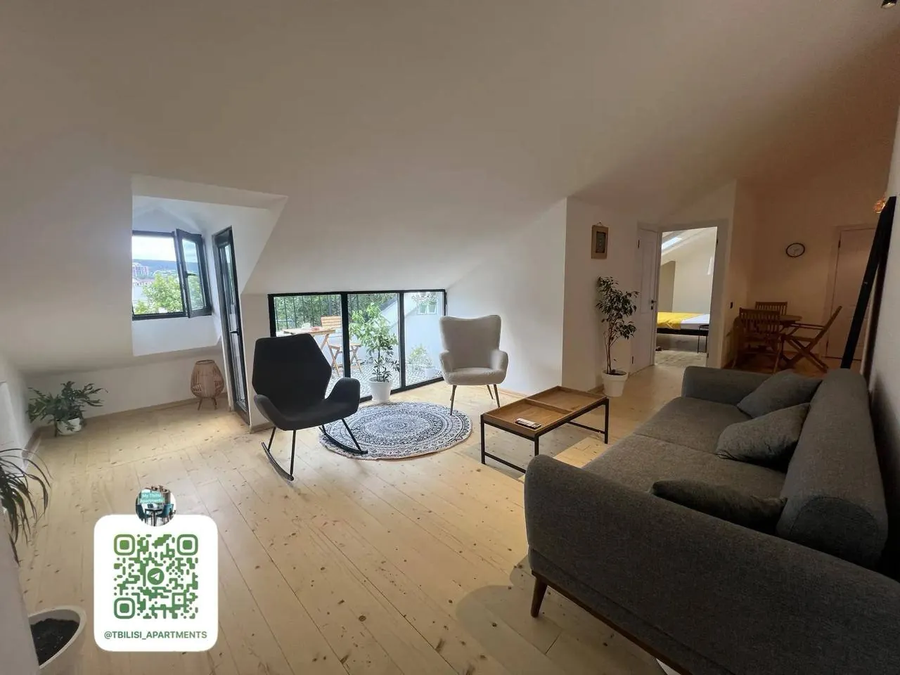 Квартира 80 м² с 3 комнатами в Чугурети 1