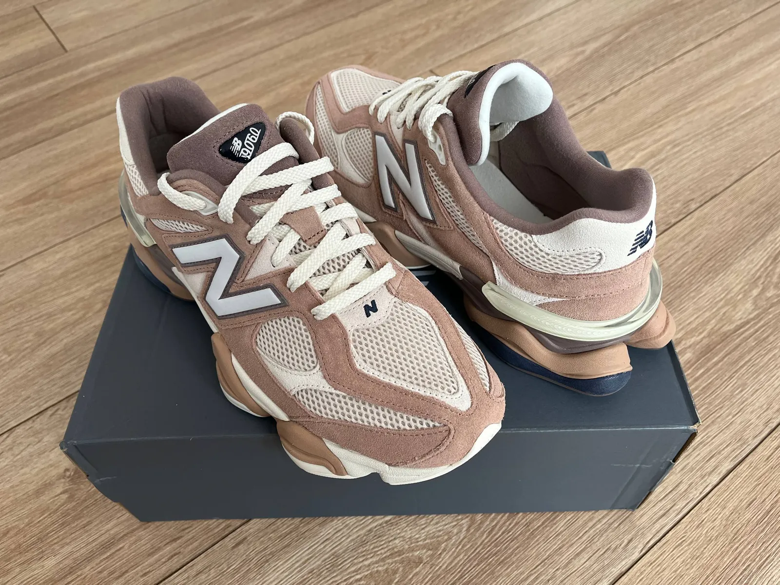 Кроссовки New Balance 9060 новые 4