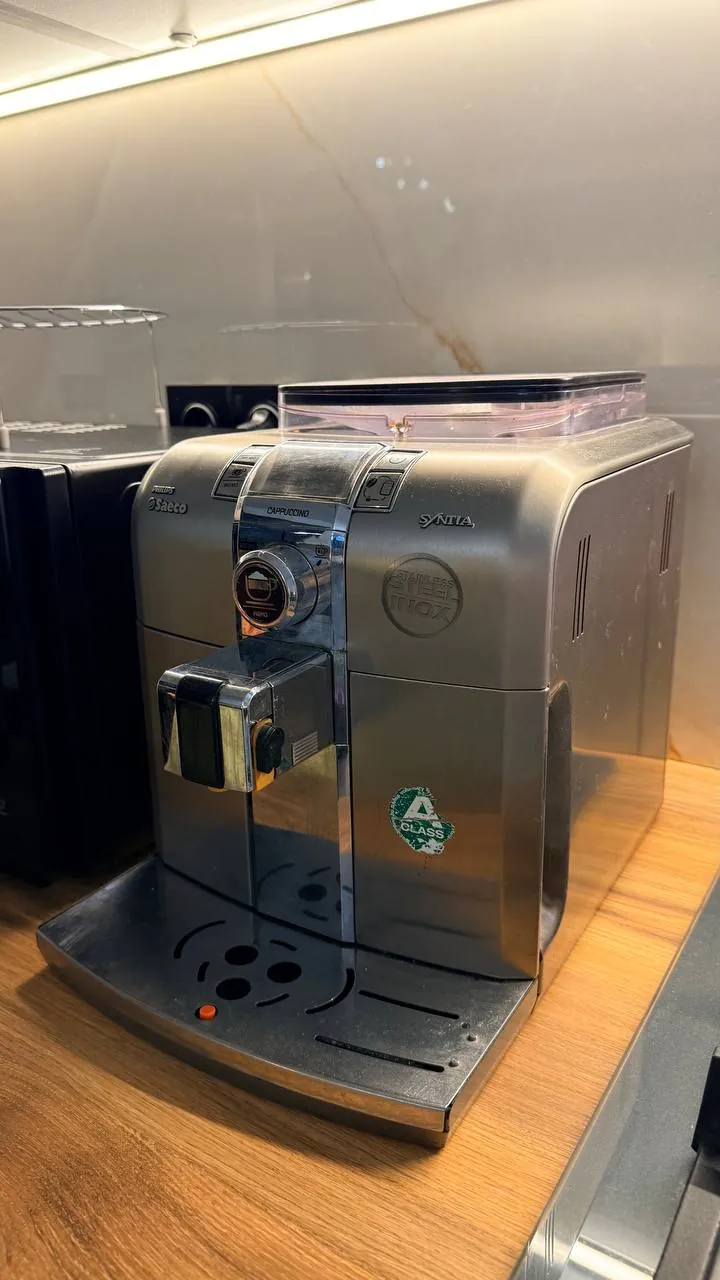 Кофемашина Philips 2