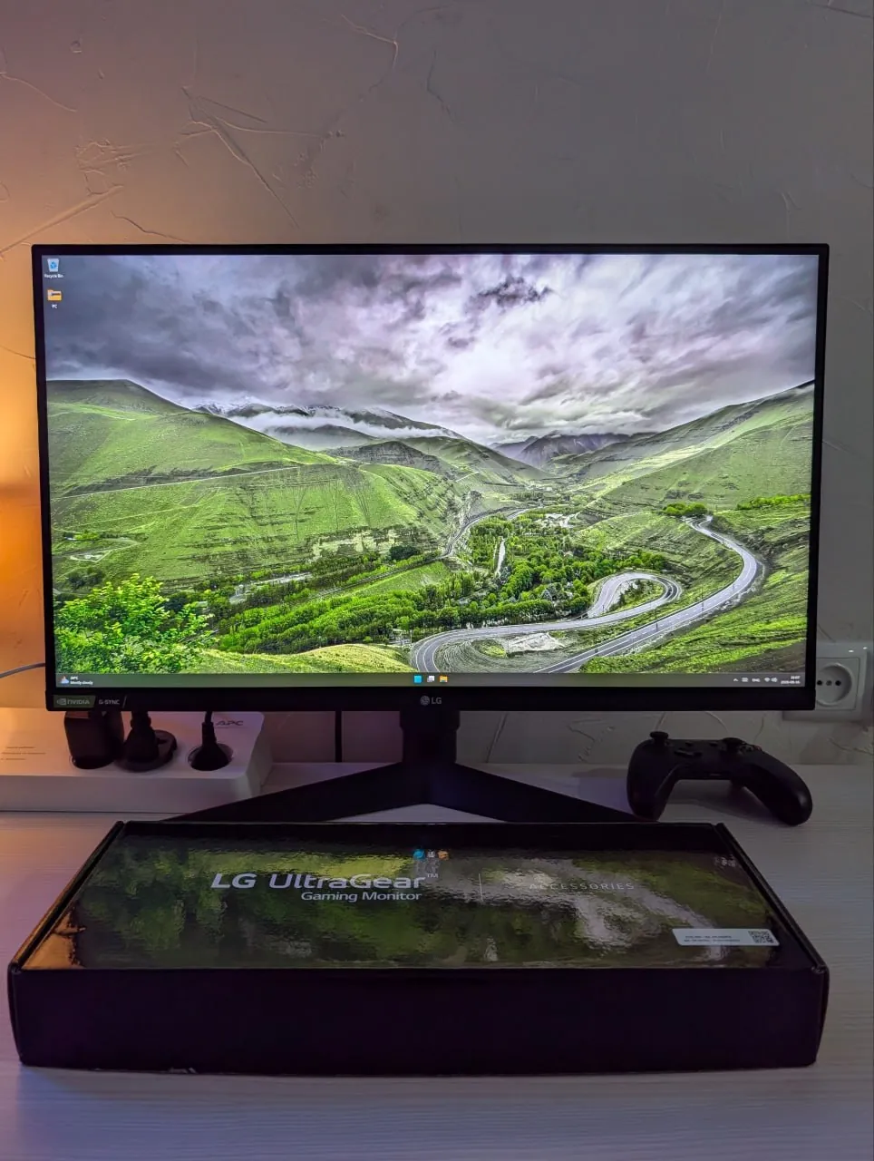 Монитор LG UltraGear 27 дюймов 2