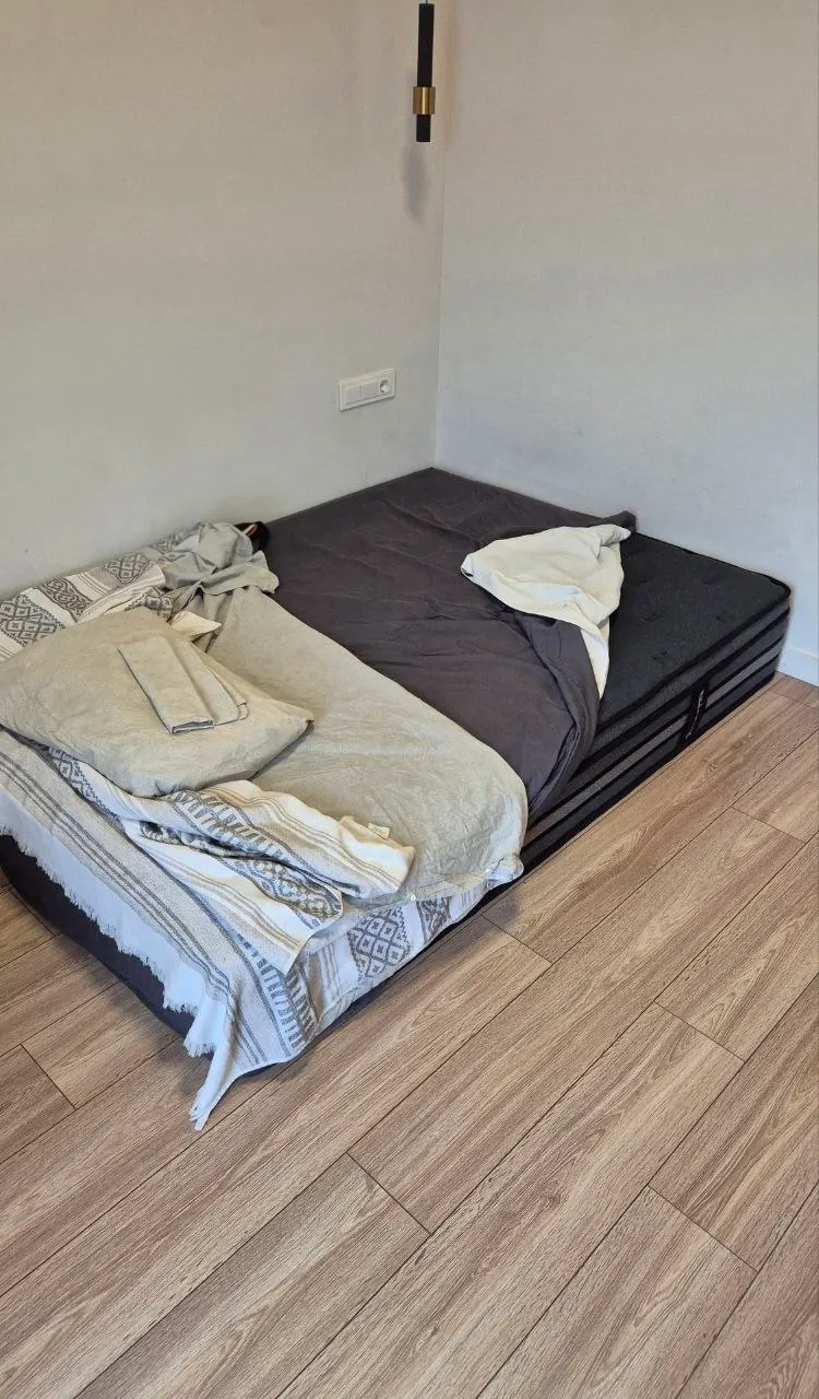 Матрас Belux 140х200 в идеальном состоянии 1