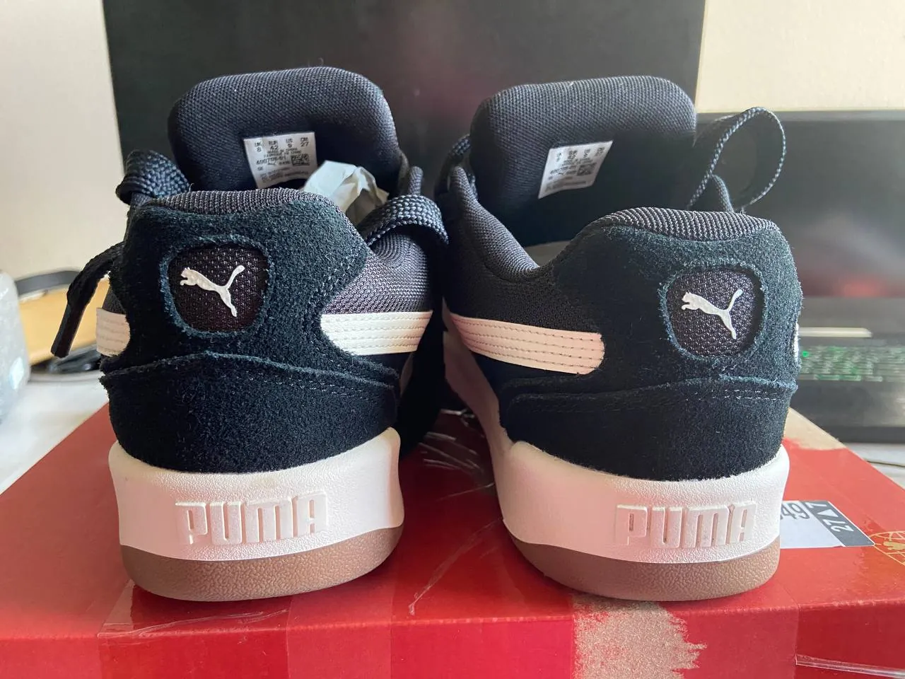 Новые кроссовки Puma, две пары 8