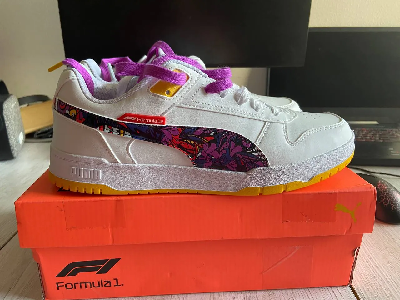 Новые кроссовки Puma, две пары 2