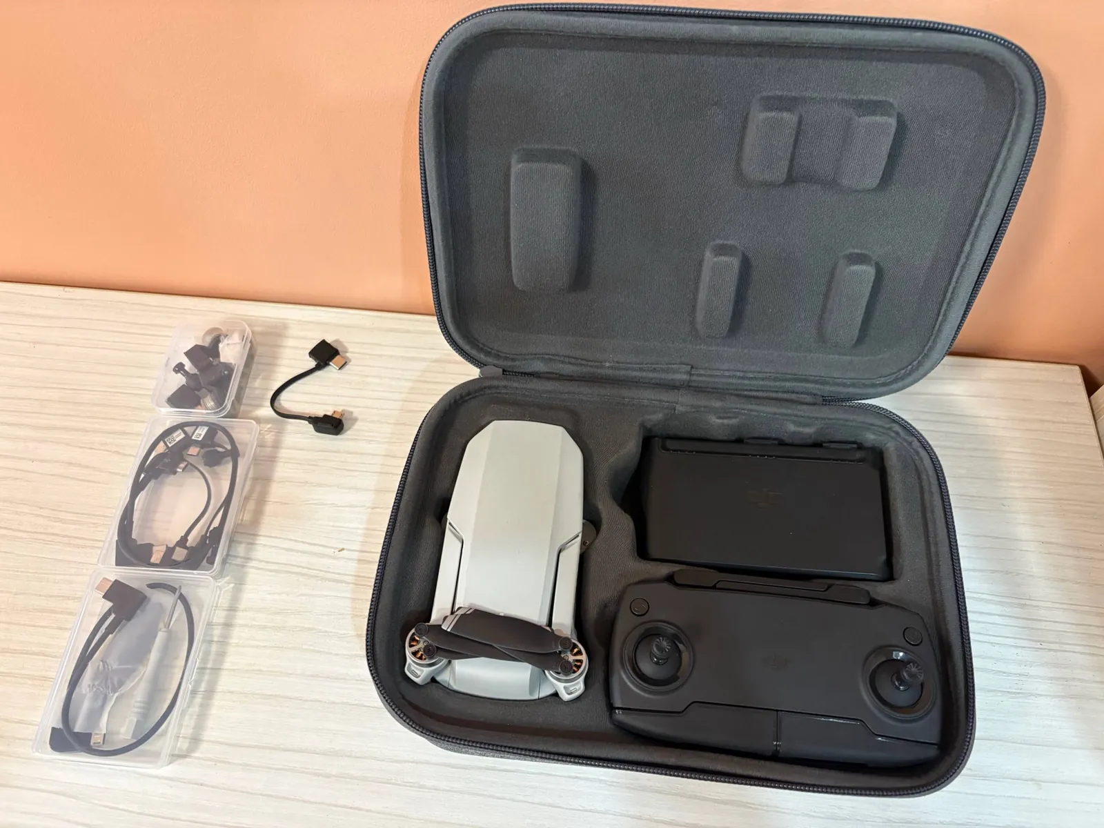 Дрон DJI Mini в комплекте Fly More 1