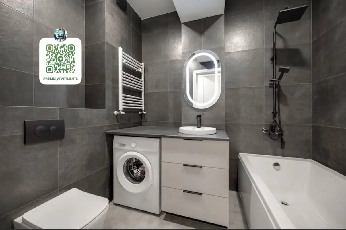 Квартира 58 м² с 2 комнатами в Сабуртало 6