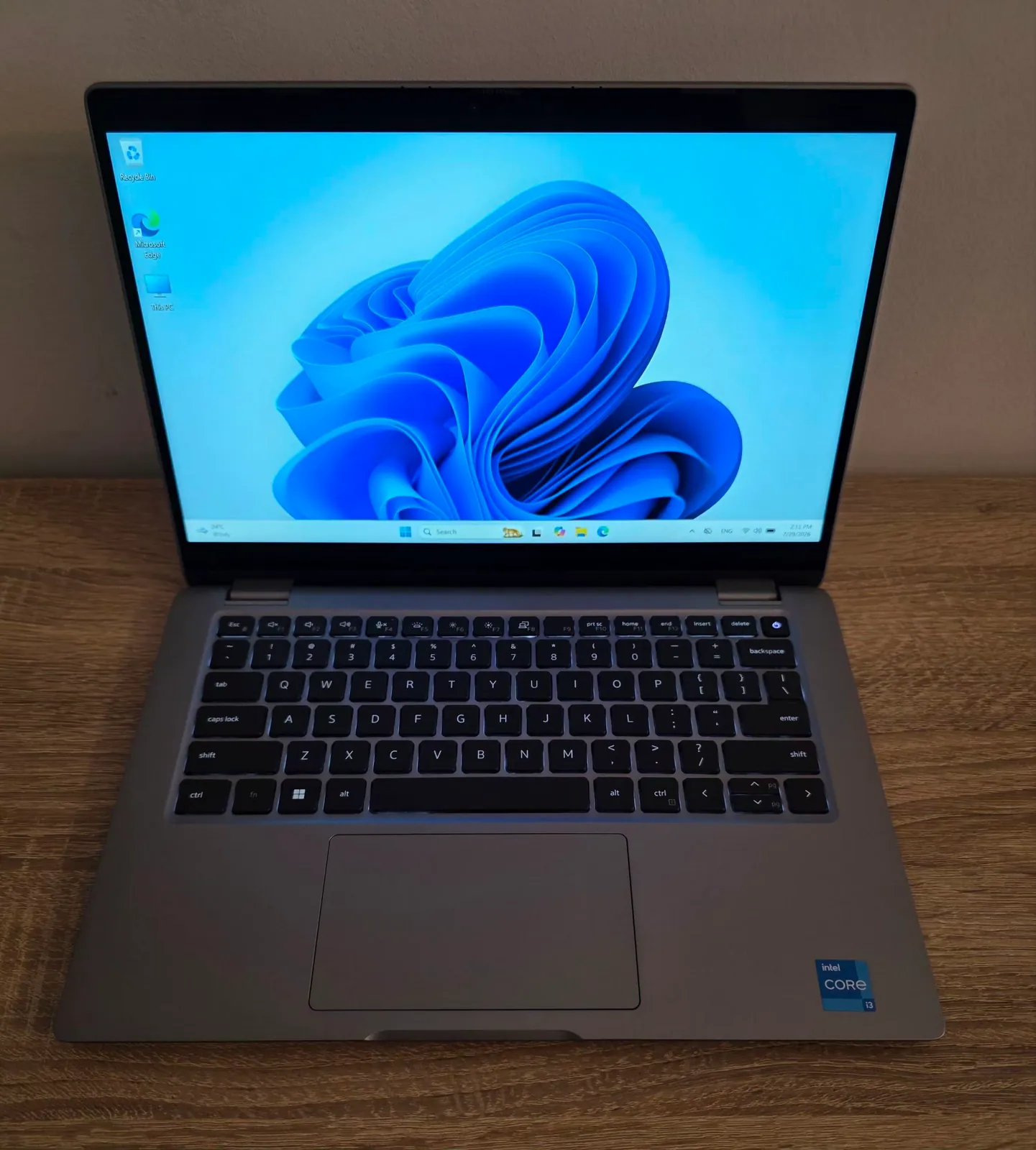 Ноутбук Dell Latitude 3340 2-в-1 и SSD-накопители 2