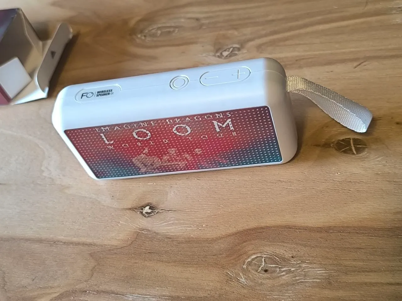 Новая портативная Bluetooth-колонка для музыки 3