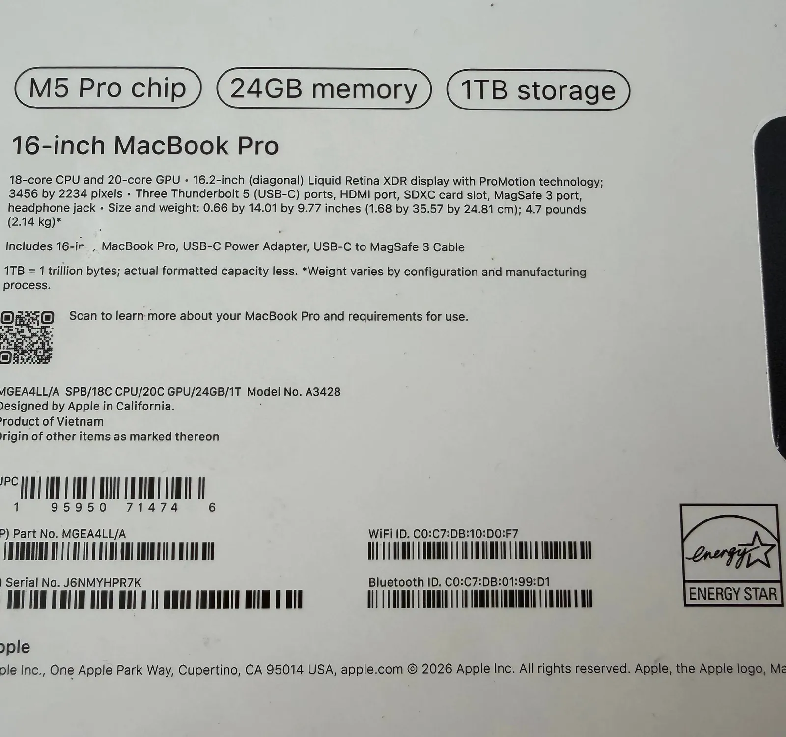MacBook Pro 16 M5 Pro 24/1TB Open Box 3