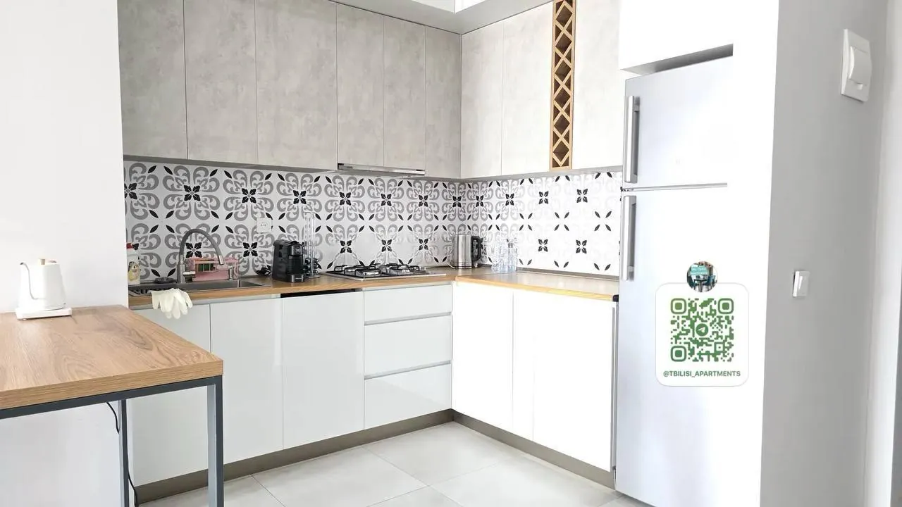 Квартира 70 м² с 3 комнатами в Сабуртало 1