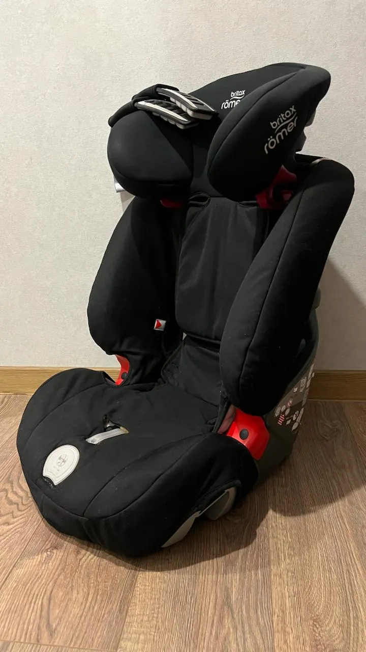 Детское автокресло Britax Romer в Сабуртало 1
