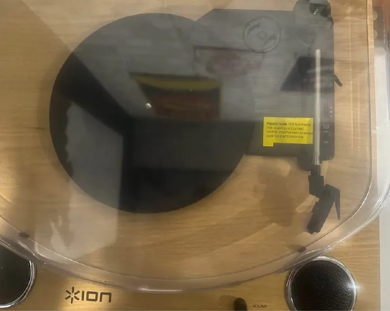 Виниловый проигрыватель ION Audio Max LP 1
