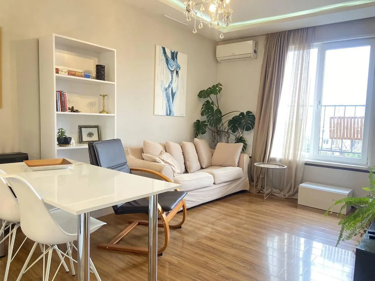 Квартира с балконом в Сабуртало, 40 м² 2