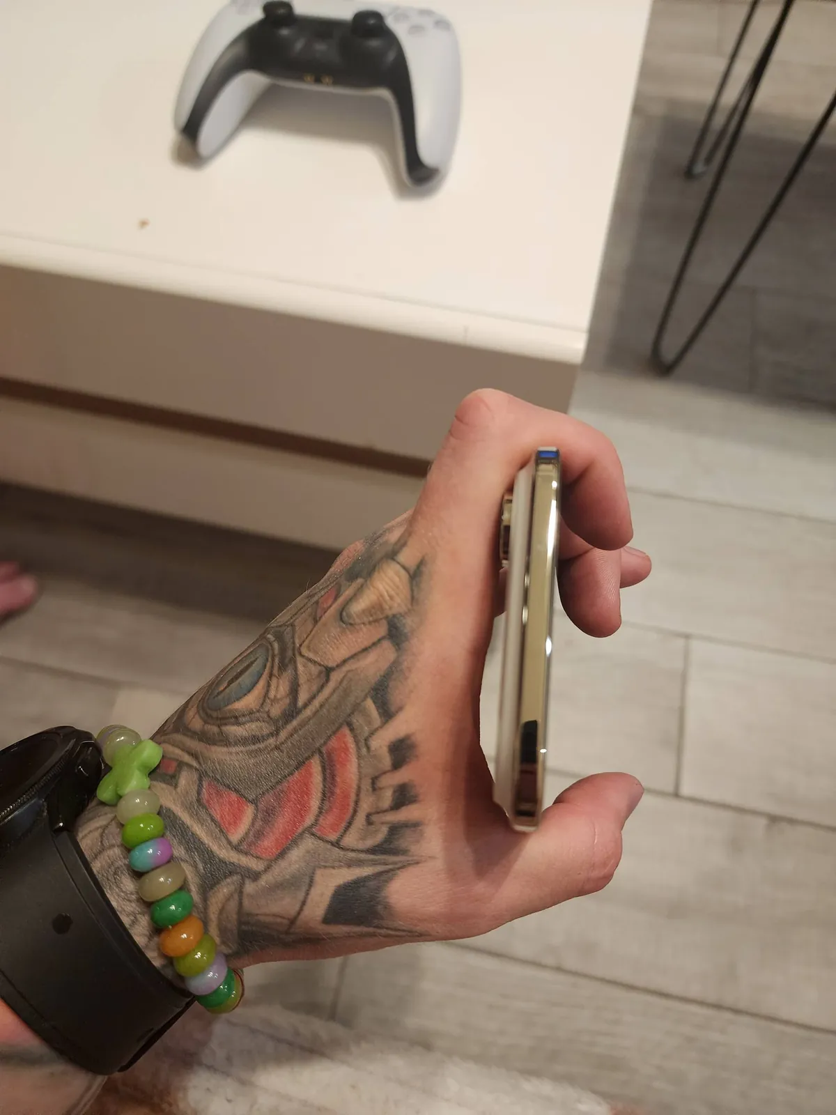 iPhone Air 256 ГБ eSIM 2