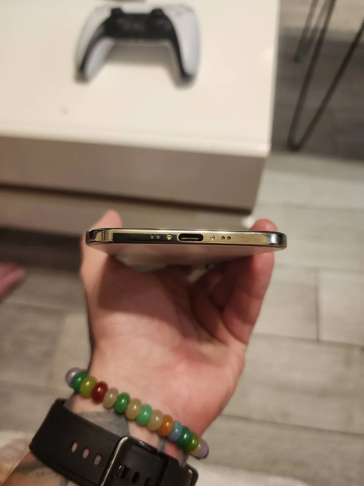 iPhone Air 256 ГБ eSIM 5