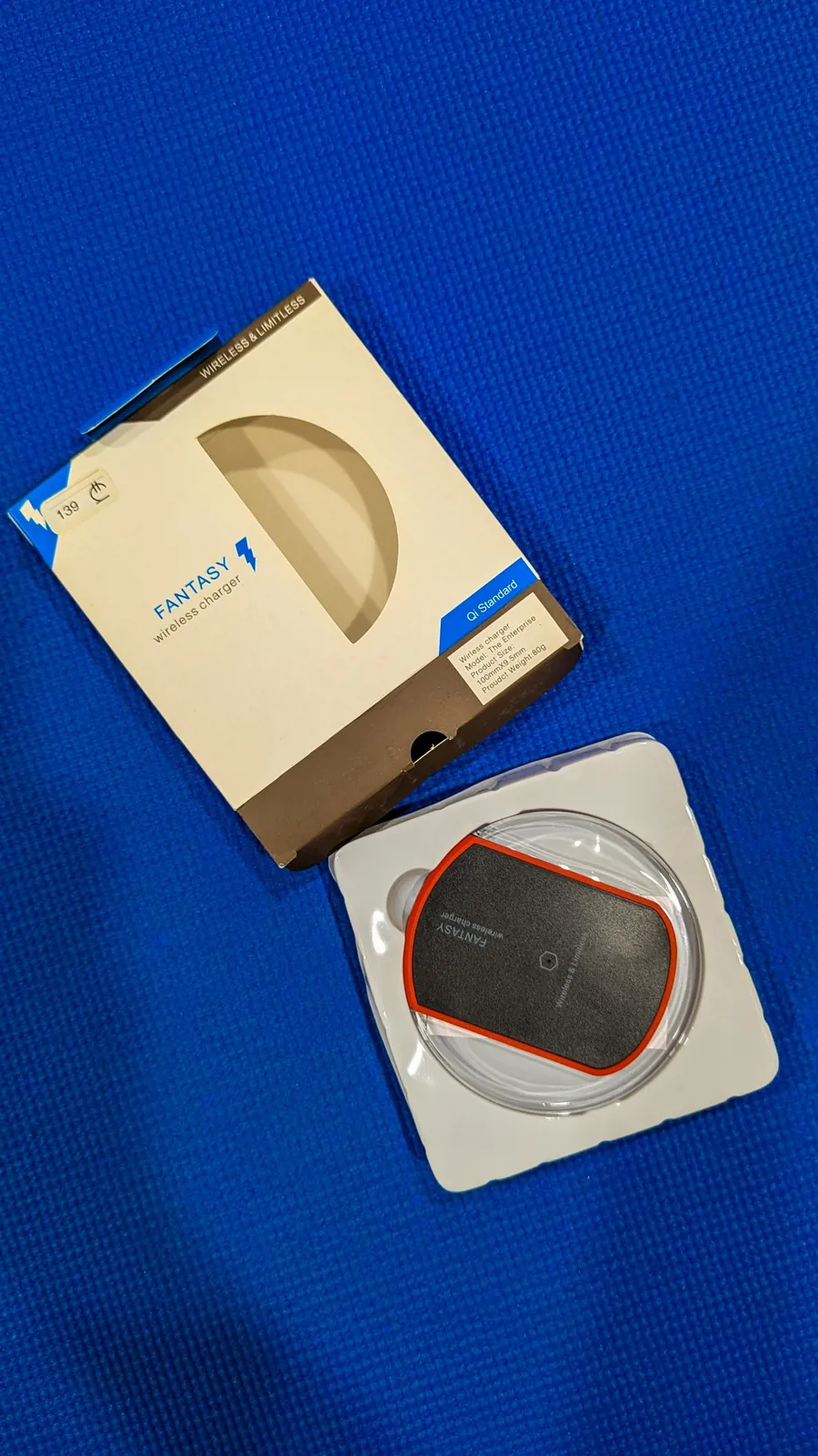 Беспроводная зарядка Fantasy Wireless Charger 2