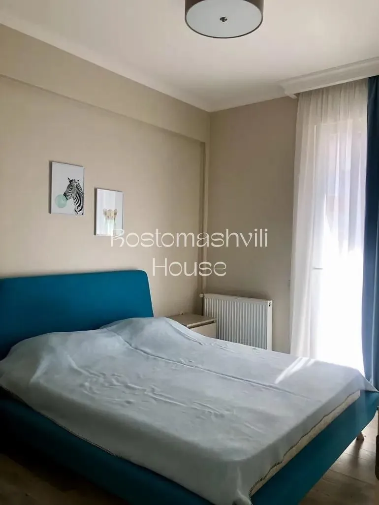 Квартира 45 м² с балконом в Сабуртало 4