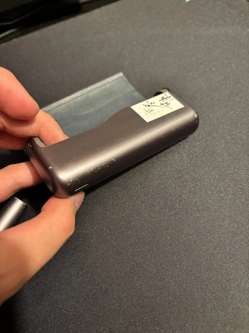 IQOS Iluma Prime с потёртостями на корпусе 4
