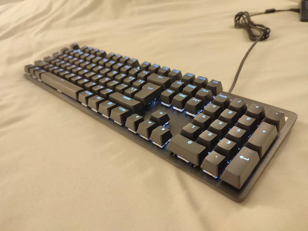 Механическая клавиатура Logitech G413 SE с нумпадом 1