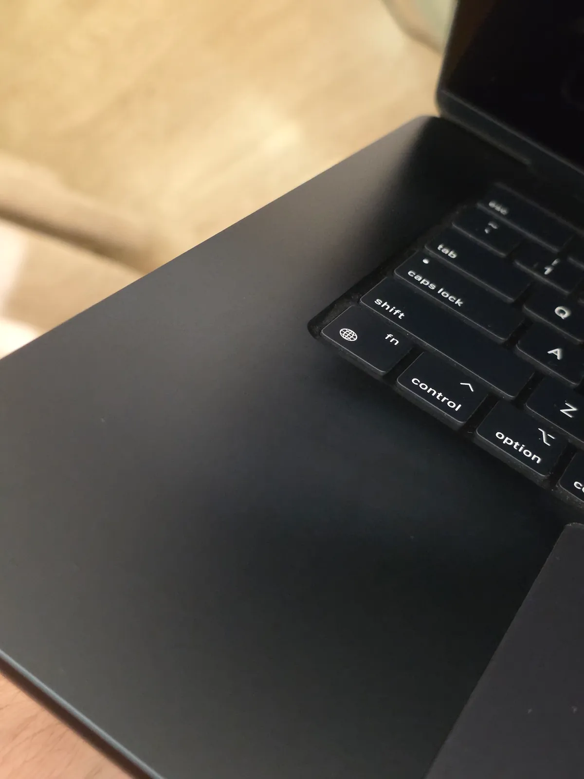 MacBook Air 15 M3 16 ГБ 512 ГБ Midnight 7
