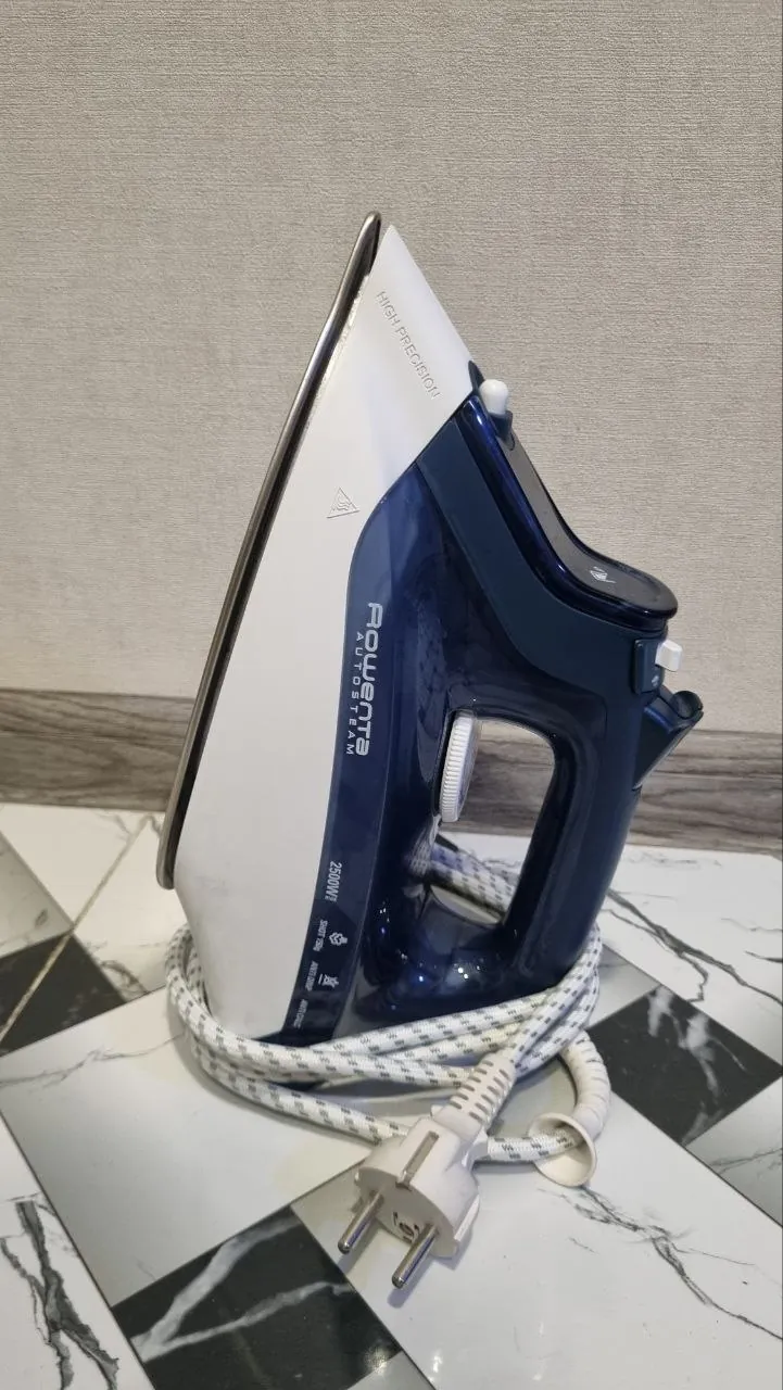 Утюг Rowenta и умные часы Samsung 2