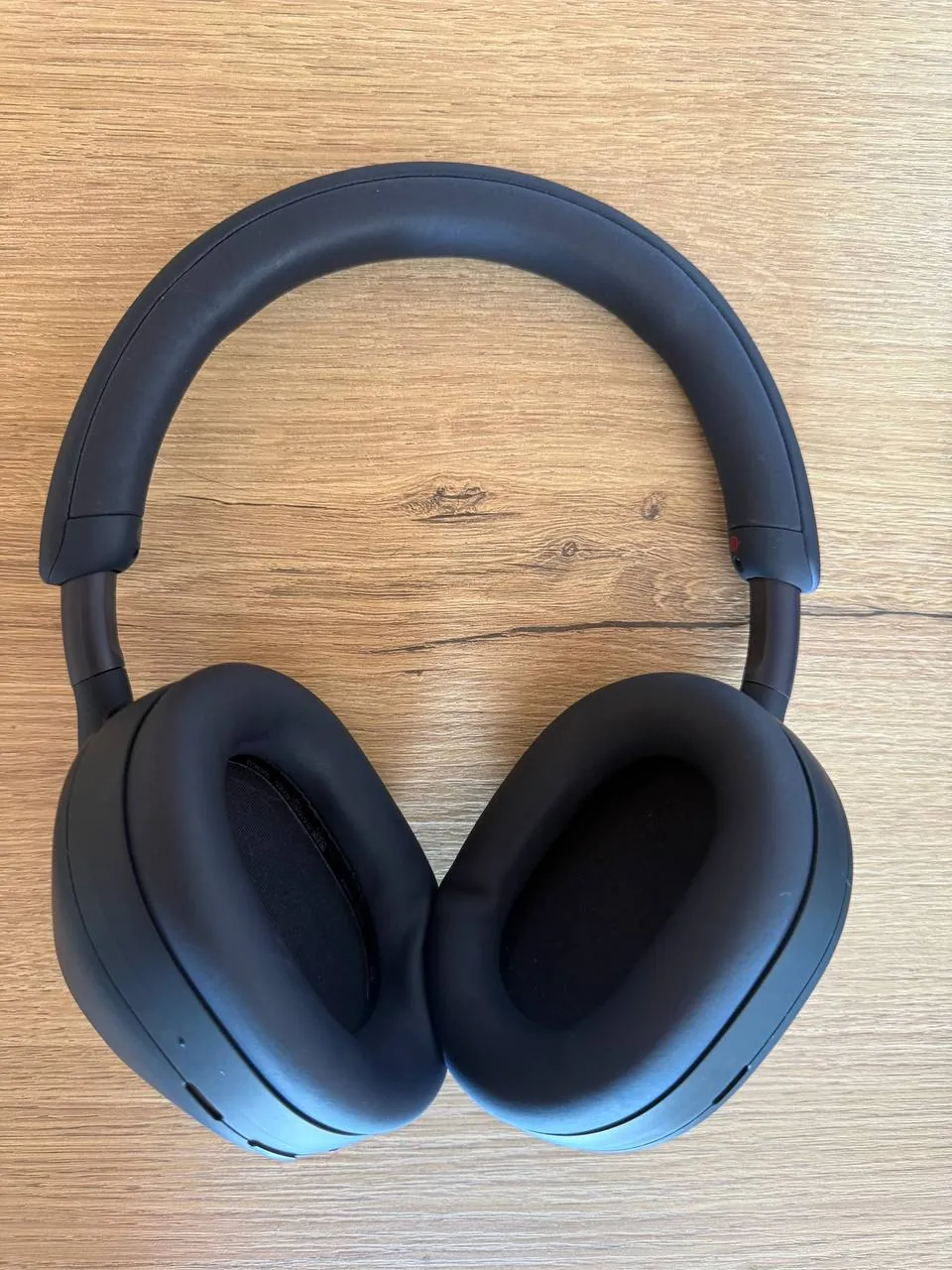 Наушники Sony WH-1000XM5 1