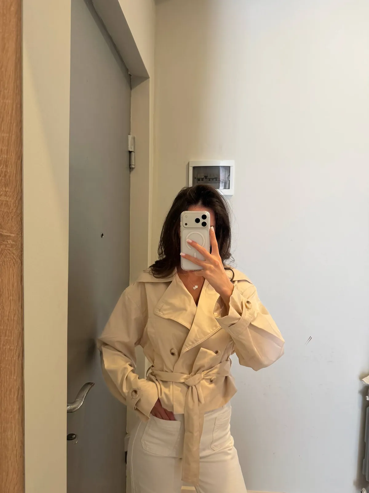 Тренч, платья Zara и плойка Philips 2