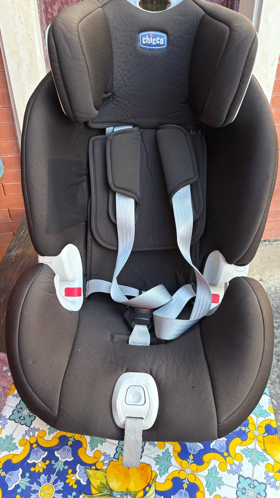 Автокресло Chicco 0-25 кг 1