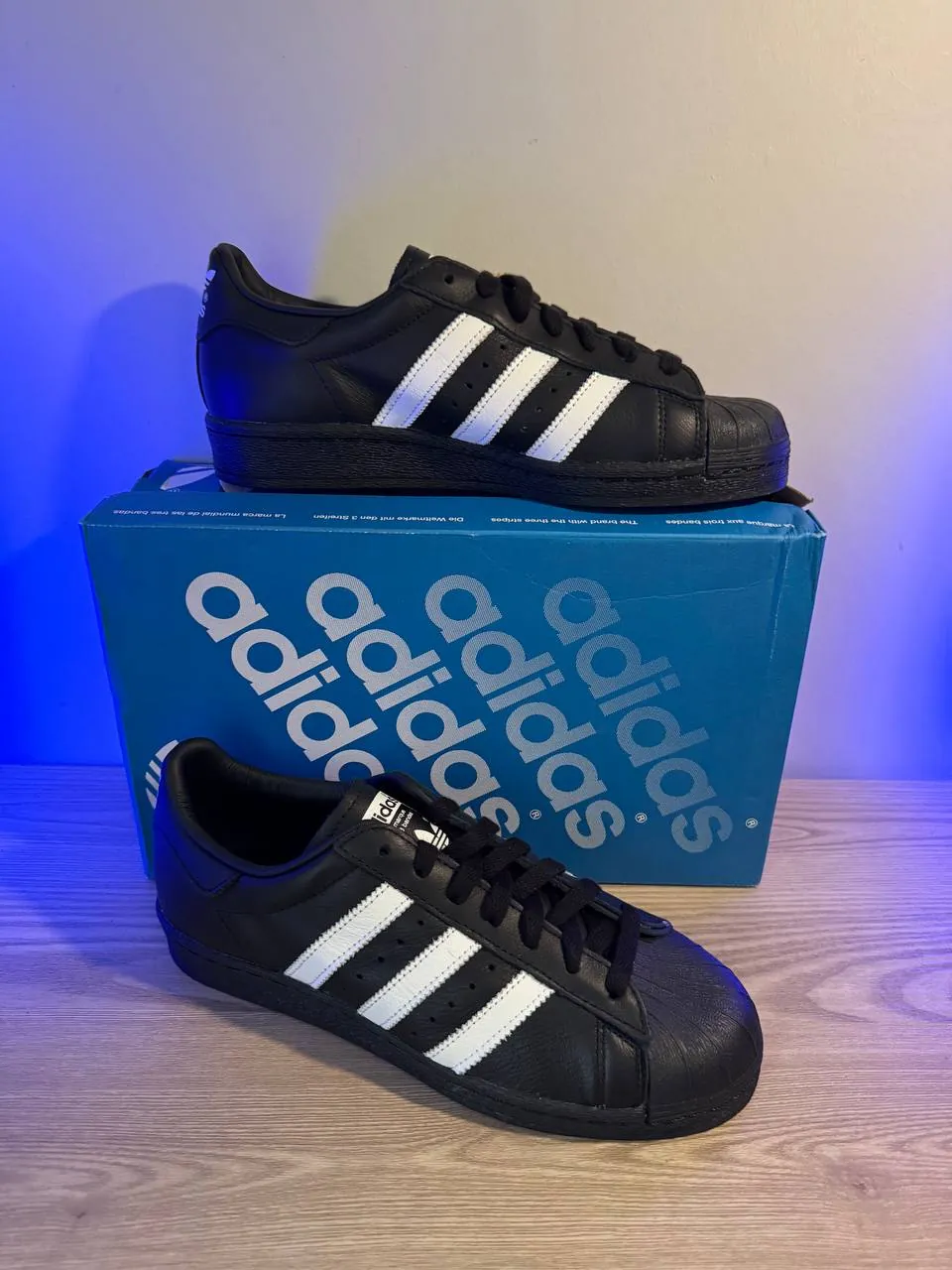Мужская одежда и кроссовки Adidas 1