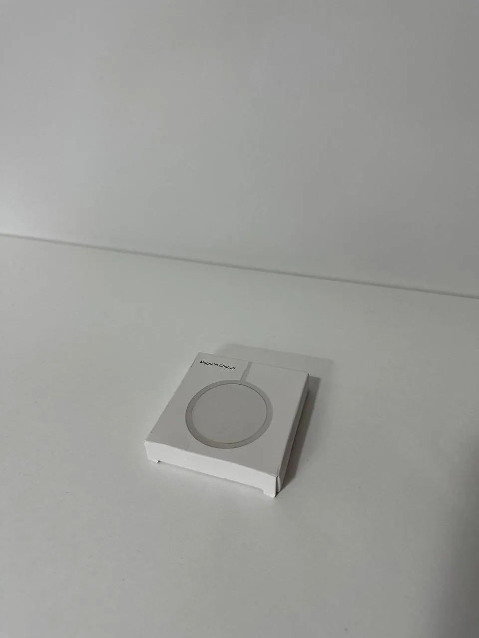 MagSafe зарядка беспроводная новая 1