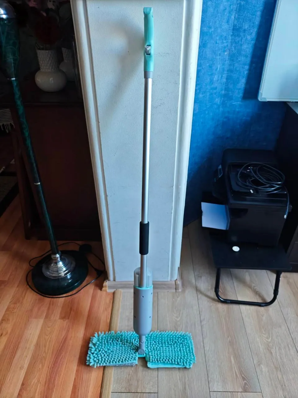 Швабра с распылителем York Dual Splash 3