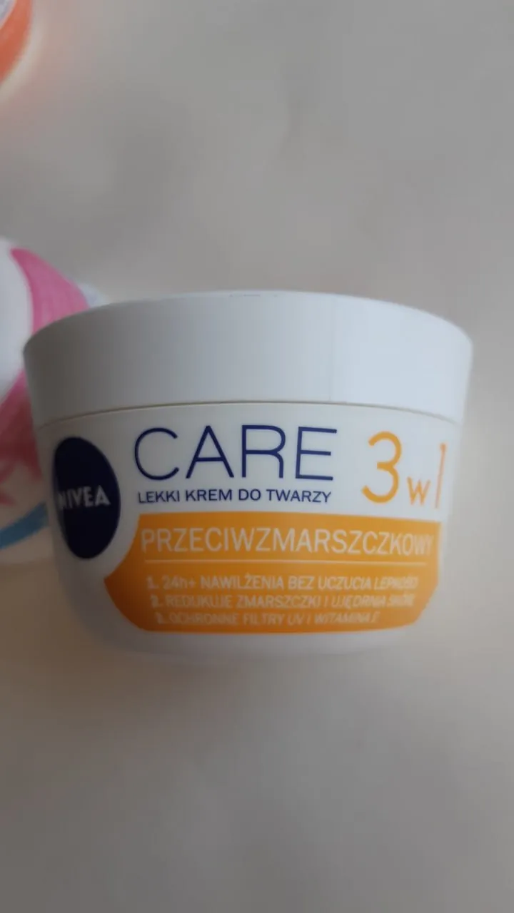 Крем NIVEA, продажа по банкам 3