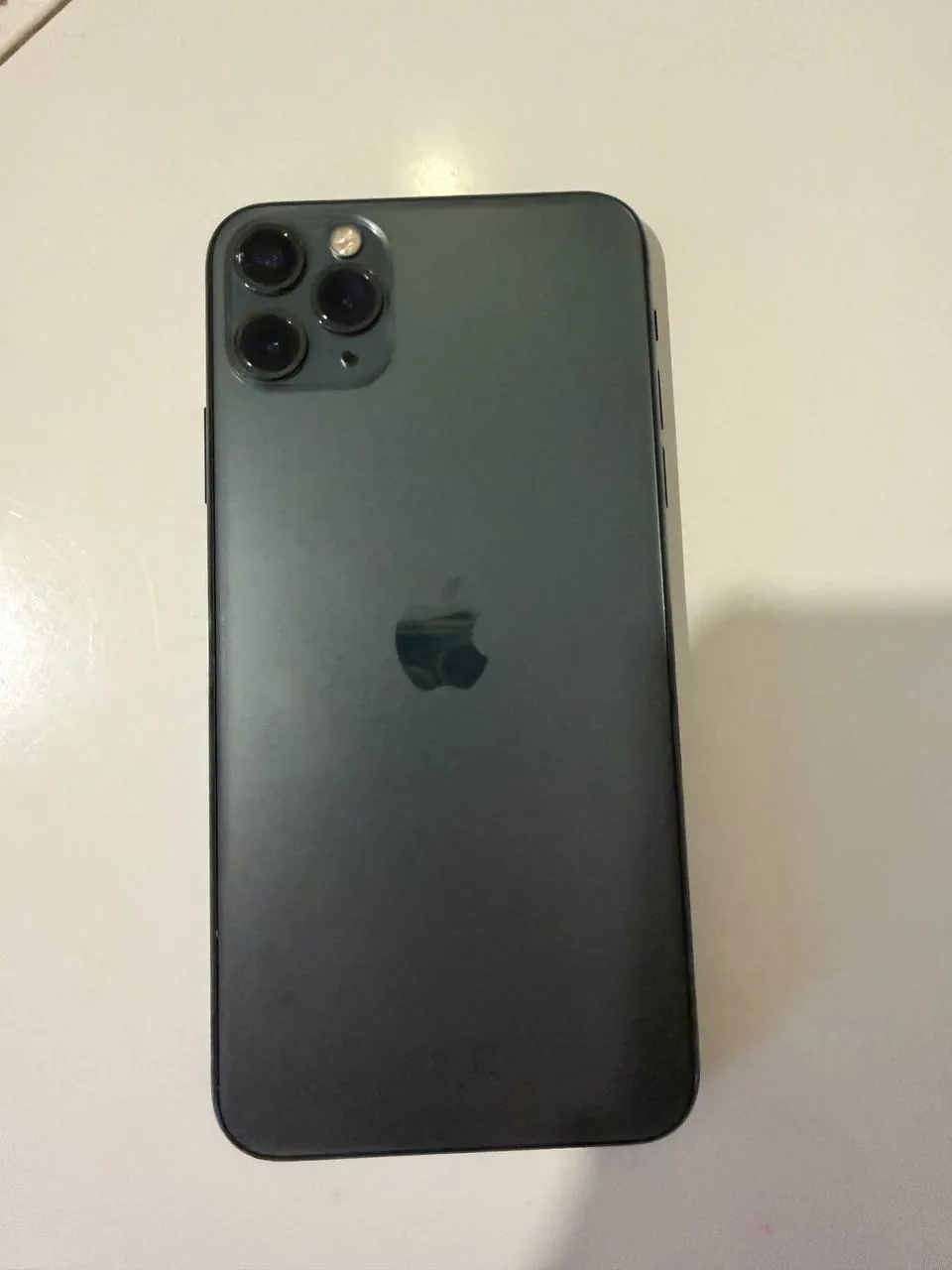 iPhone 11 Pro Max 64 ГБ 3