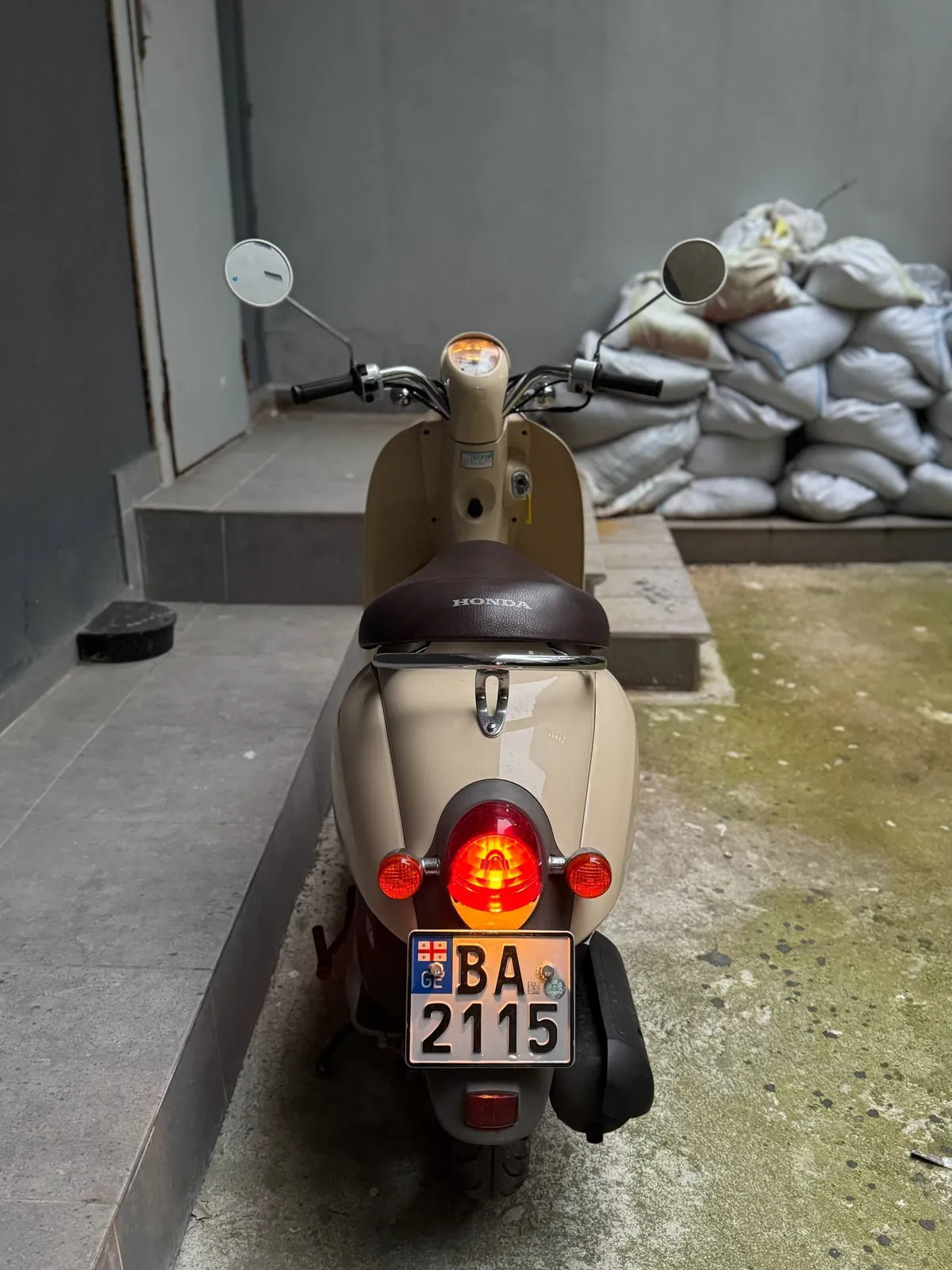 Скутер Honda Crea Scoopy 2005 года 50cc 4